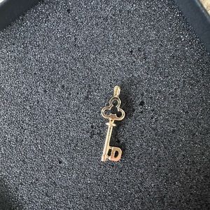 TESTED 14k Gold D Key Charm